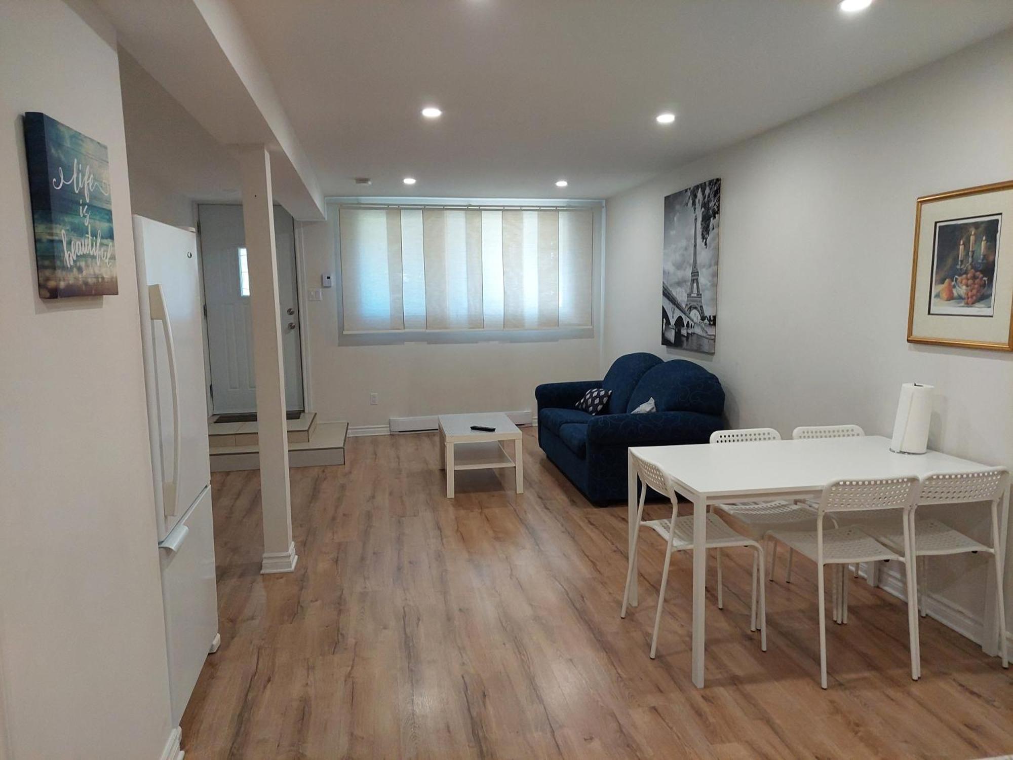 Spacious Basement One Bedroom Apartment, Wifi. Montreal Exterior photo